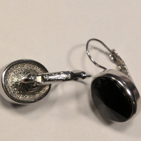 Myka Onyx silver earring - Picture 7 of 7